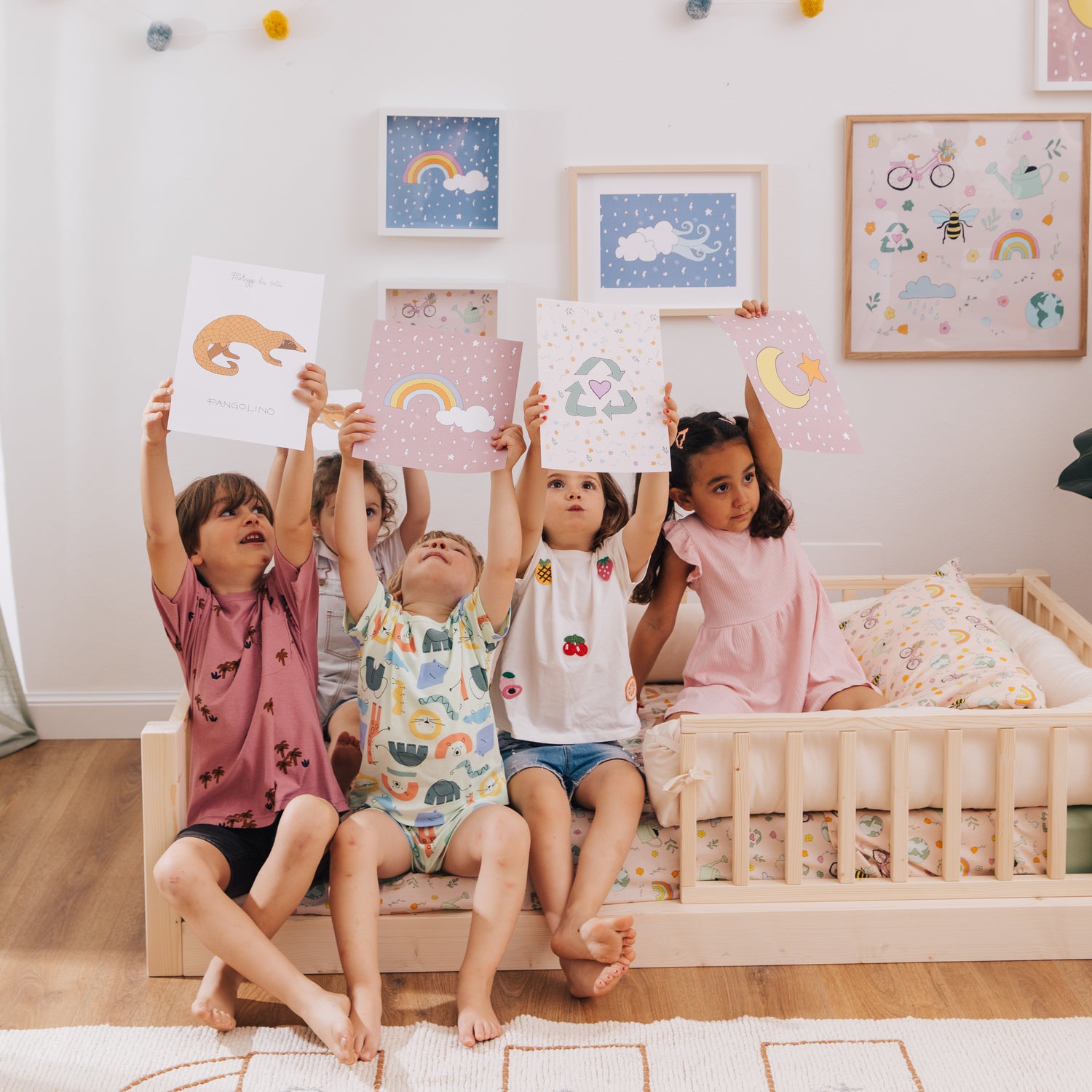 Potrai usare le illustrazioni per stimolare la fantasia dei bambini e raccontare storie.