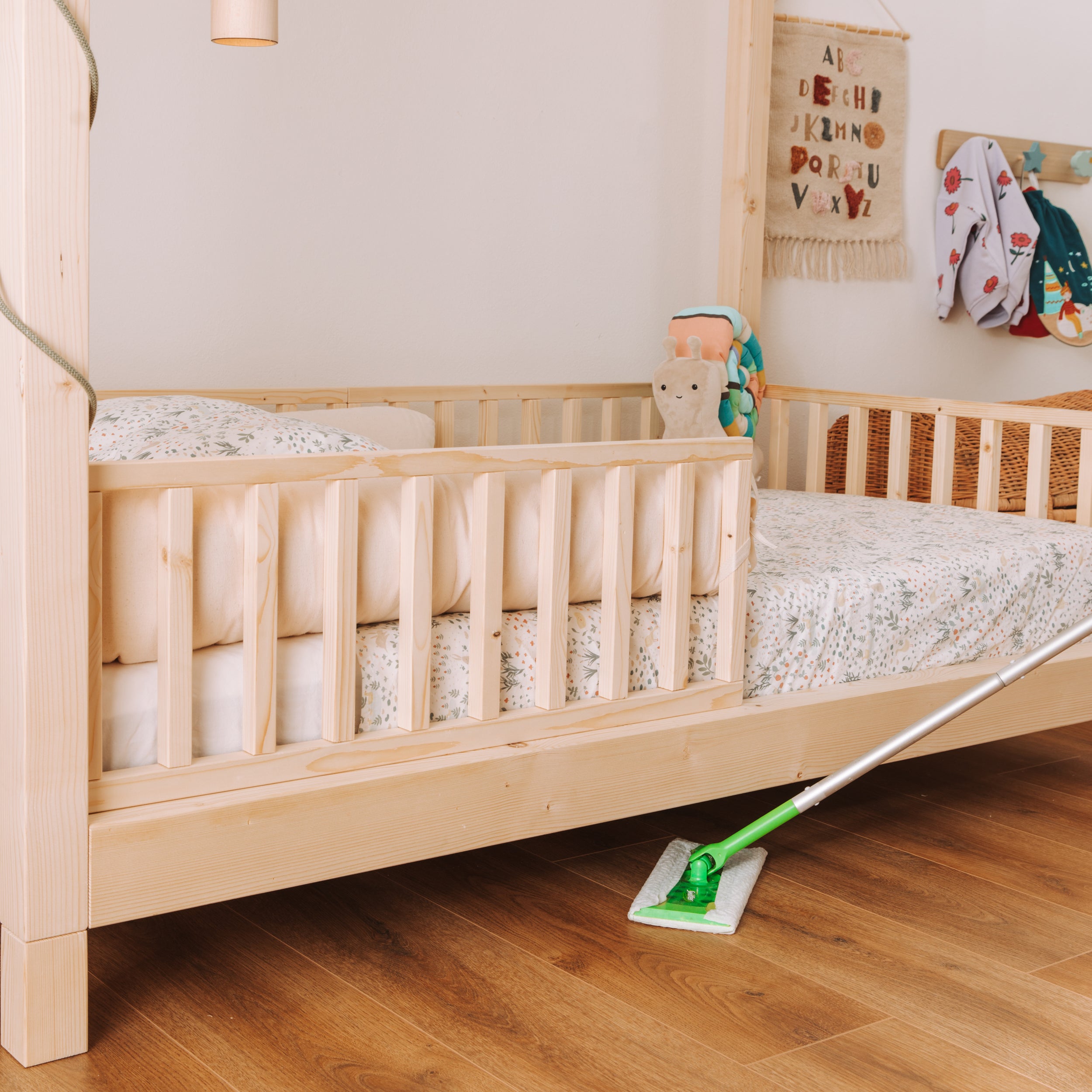 letto montessoriano zero+ rialzato da terra con kit piedini